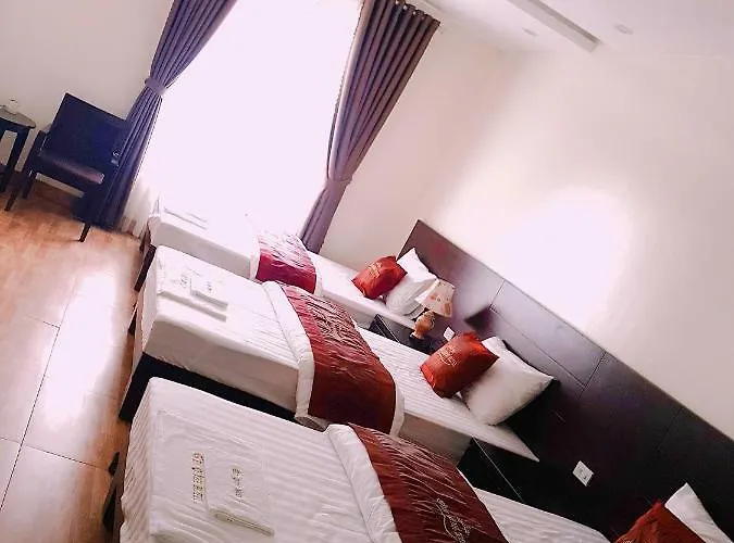 Sen Quynh Hotel 3*